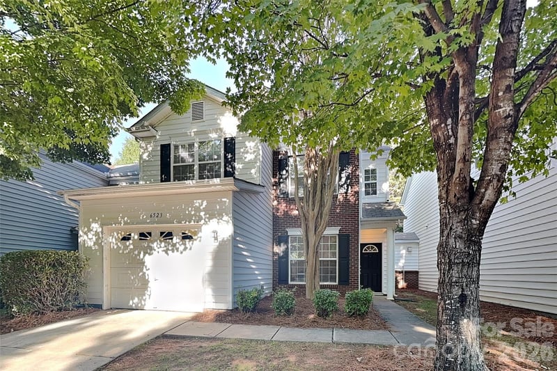 6523 Avonlea Court, Charlotte, NC - 3 beds, 2.5 baths, 1,466 sqft - $289,900