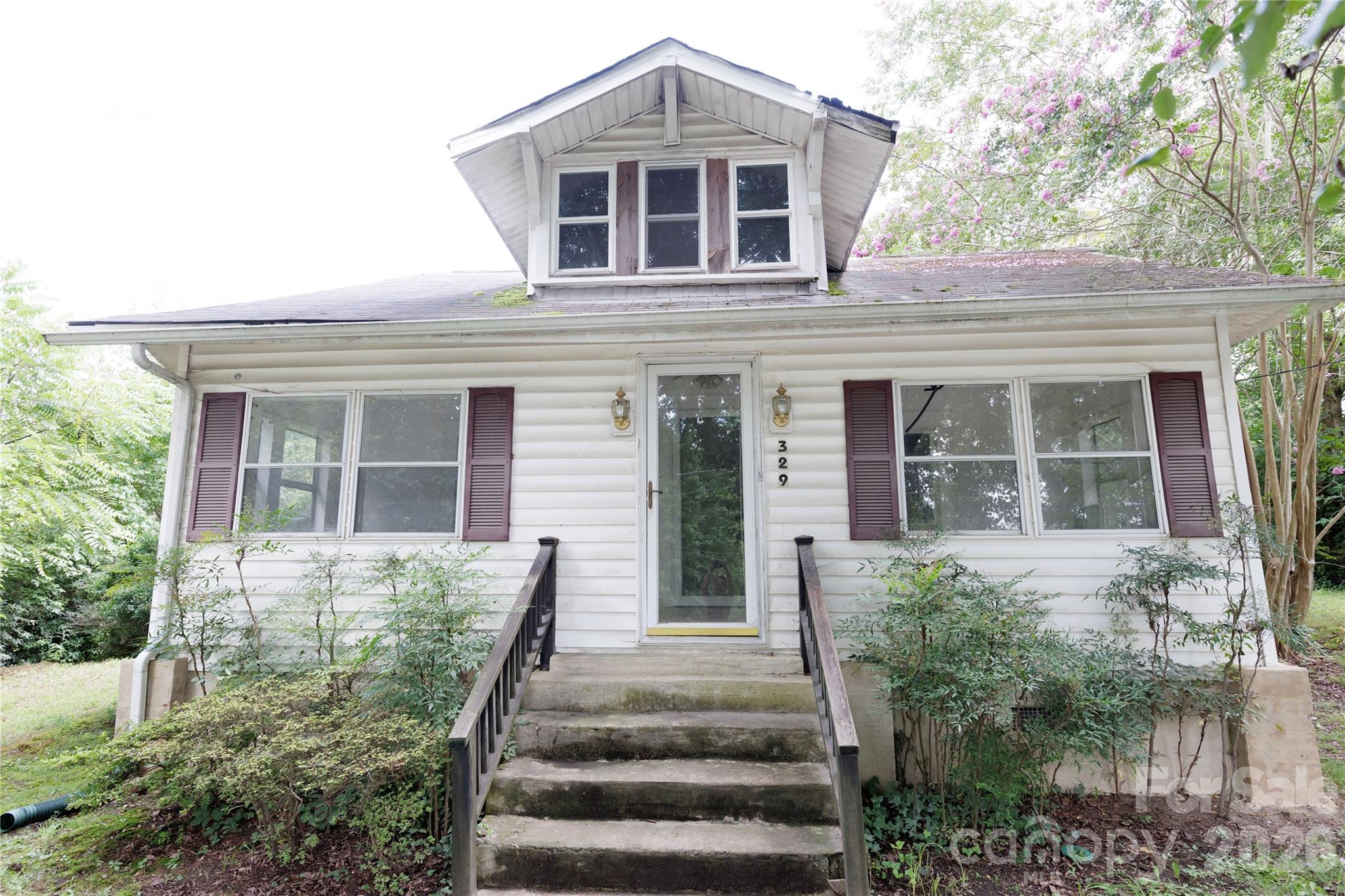329 Finley Avenue NW, Lenoir, NC. property listing photo