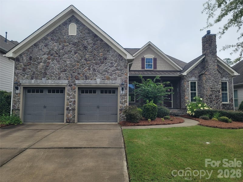 14920 High Bluff Court, Charlotte, NC - 3 beds, 2.5 baths, 2,435 sqft - $639,000