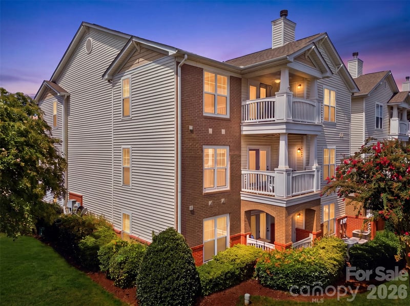 9113 Mcdowell Creek Court Apt 9113, Cornelius, NC - 2 beds, 2 baths, 1,136 sqft - $260,000