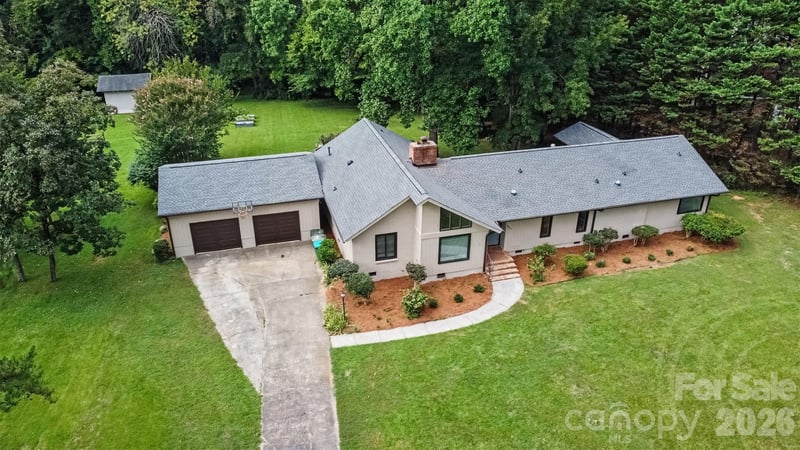 13520 Andulusian Drive, Matthews, NC - 5 beds, 3 baths, 2,442 sqft - $625,000