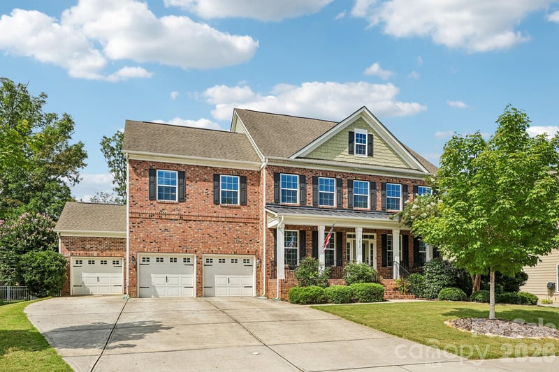 3812 Litchfield Drive, Waxhaw, NC - 5 beds, 5 baths, 3,876 sqft - $845,000