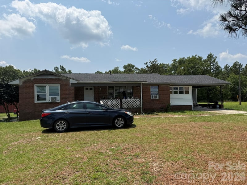 5123 Brocks Mill Road, Cheraw, SC - 4 beds, 2 baths, 3,000 sqft - $185,000