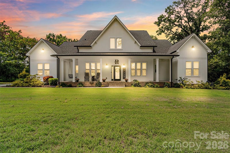 1421 Hamilton Crossroads Road, Marshville, NC - 4 beds, 4.5 baths, 4,589 sqft - $1,025,000