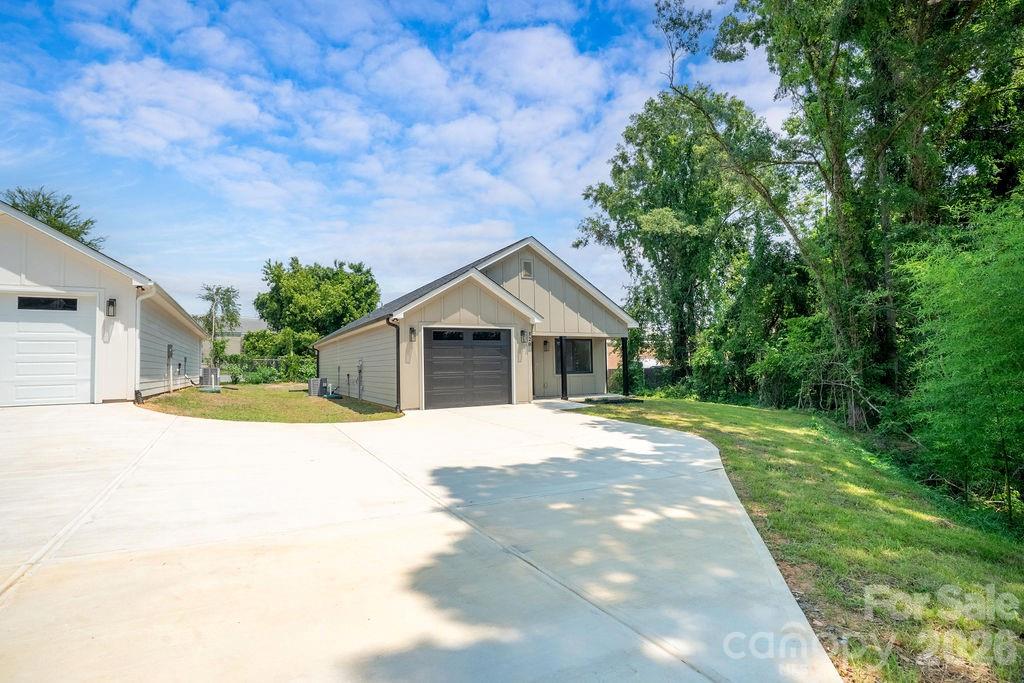 520 E Second Avenue, Gastonia, NC. property listing photo
