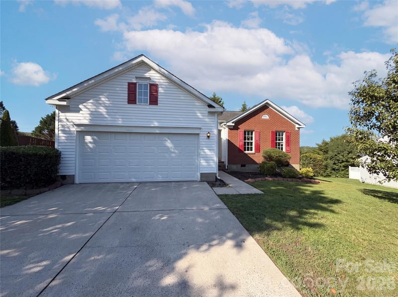 121 Brookstone Drive, Mount Holly, NC - 3 beds, 2 baths, 1,211 sqft - $310,000