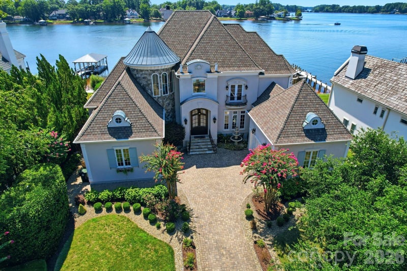18332 Harbor Light Boulevard, Cornelius, NC - 5 beds, 6 baths, 6,776 sqft - $5,295,000