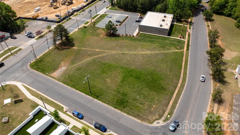3102 W Boulevard Boulevard W, Charlotte, NC -  - $1,800,000