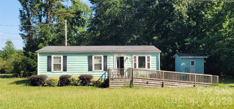 435 Airport Road, Gastonia, NC - 3 beds, 1.5 baths, 874 sqft - $185,000