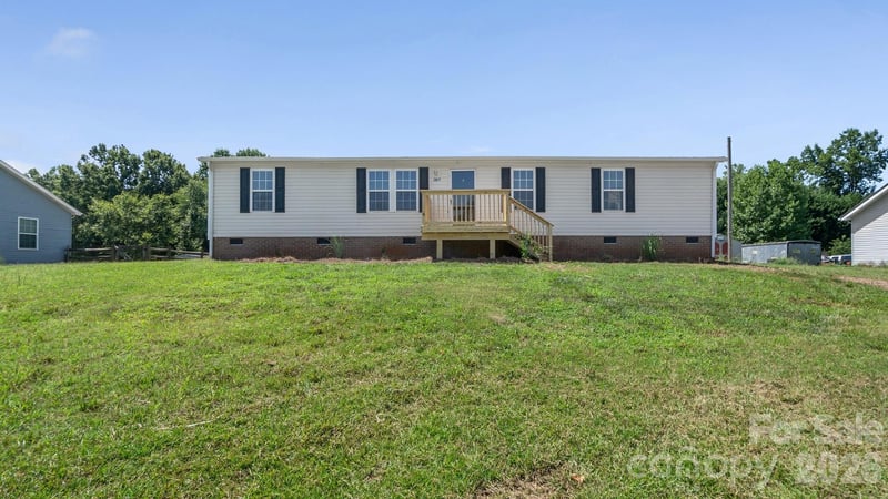178 Zircon Drive, Statesville, NC - 3 beds, 2 baths, 1,274 sqft - $233,900