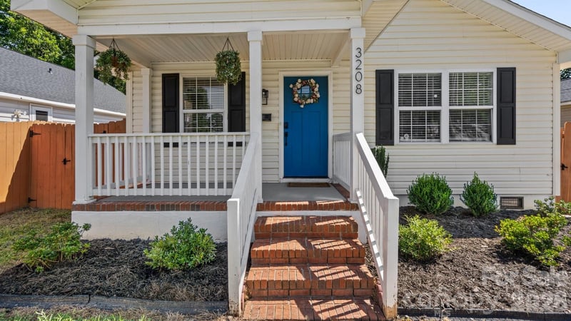 3208 Boyd Street, Charlotte, NC - 3 beds, 2 baths, 1,080 sqft - $299,000