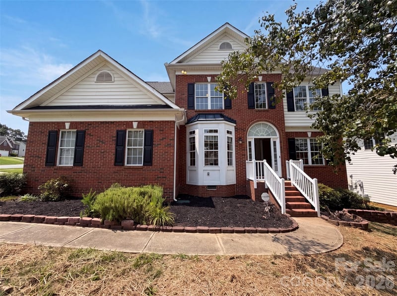 2318 Phlox Court, Charlotte, NC - 5 beds, 3 baths, 2,398 sqft - $419,000