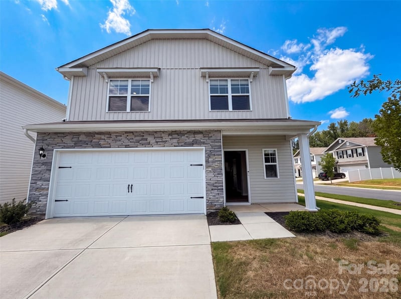 4104 Stoneygreen Lane, Charlotte, NC - 4 beds, 2.5 baths, 1,982 sqft - $371,000