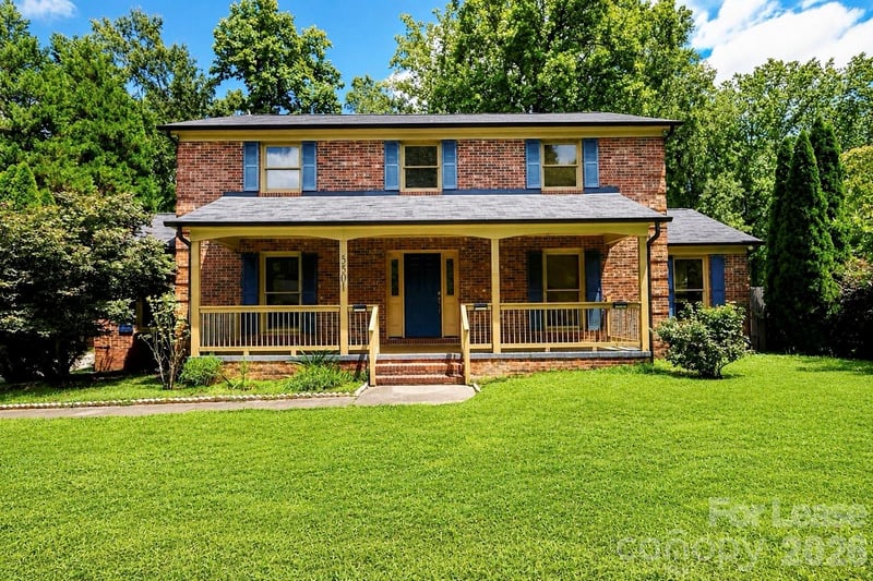5501 Biederbeck Drive, Charlotte, NC - 4 beds, 3.5 baths, 2,232 sqft - $2,600
