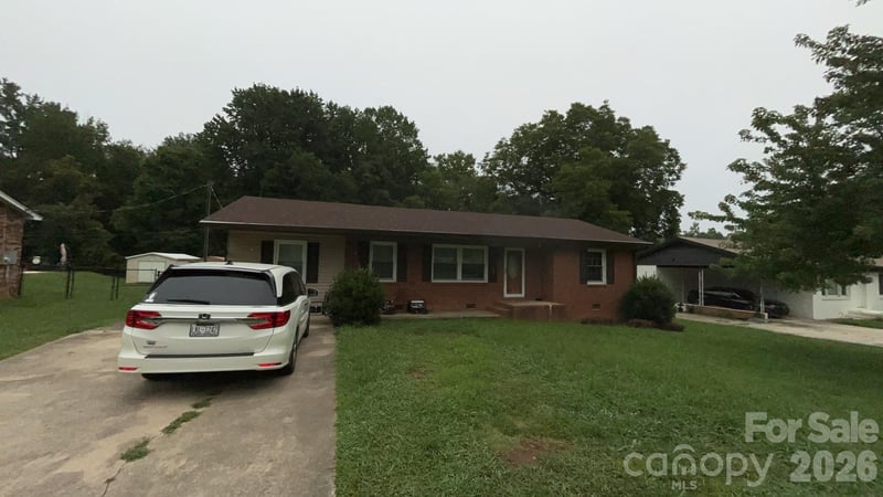 1429 Edgewood Road, Bessemer City, NC - 3 beds, 1 bath, 1,270 sqft - $219,000