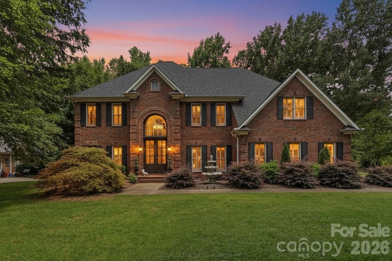 132 Rugby Road, Salisbury, NC - 5 beds, 3 baths, 3,916 sqft - $650,000
