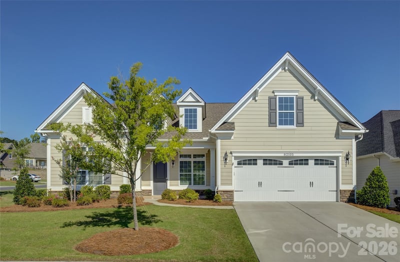 82105 Standing Oak Drive, Charlotte, NC - 3 beds, 2.5 baths, 2,383 sqft - $665,000
