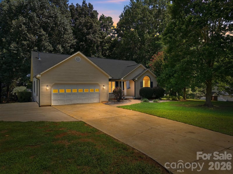 120 Strawberry Lane Apt 15, Salisbury, NC - 3 beds, 2 baths, 1,734 sqft - $365,000