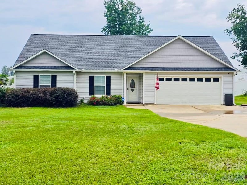 3301 Silver Fox Circle, Lancaster, SC - 4 beds, 2 baths, 1,592 sqft - $312,000