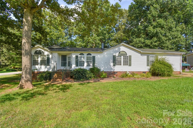 103 Key West Lane, Mooresville, NC - 4 beds, 2 baths, 1,860 sqft - $262,900