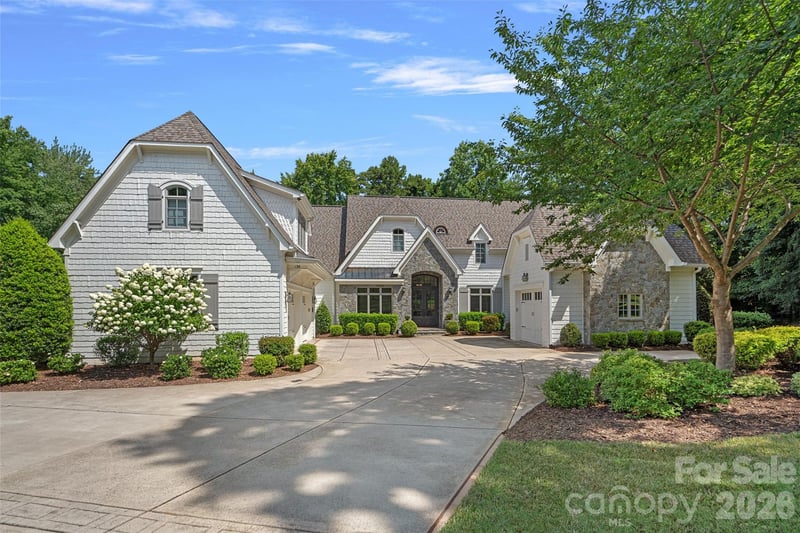 130 Rehoboth Lane, Mooresville, NC - 4 beds, 5 baths, 5,002 sqft - $2,050,000