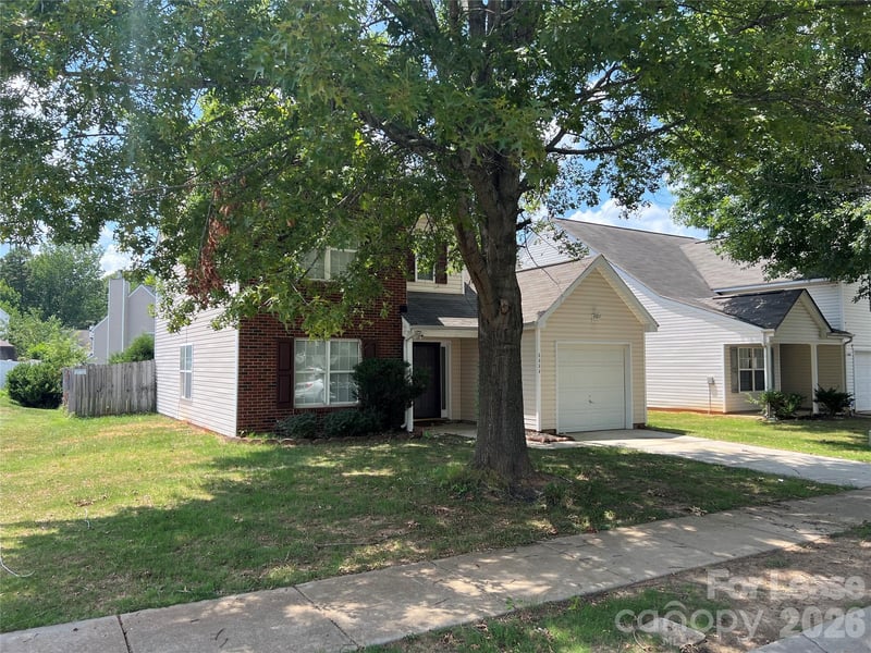 1111 Delander Lane, Charlotte, NC - 3 beds, 2.5 baths, 1,818 sqft - $1,835