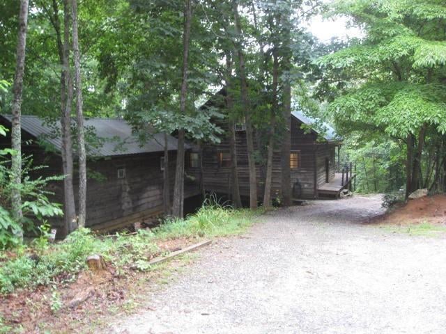 409 Arrowood Road, Rutherfordton, NC - 4 beds, 3 baths, 2,411 sqft - $389,000