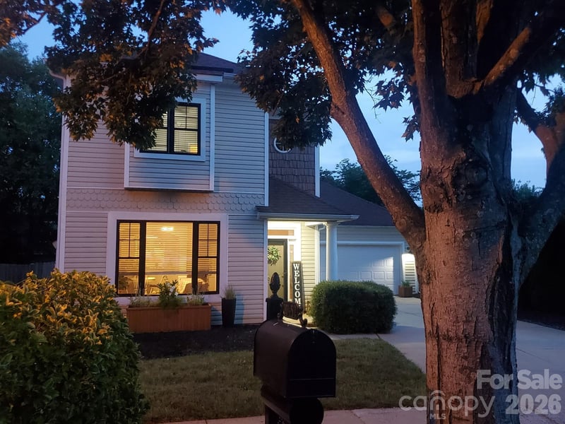20452 Greenway Heights Drive, Cornelius, NC - 3 beds, 2.5 baths, 1,665 sqft - $489,000