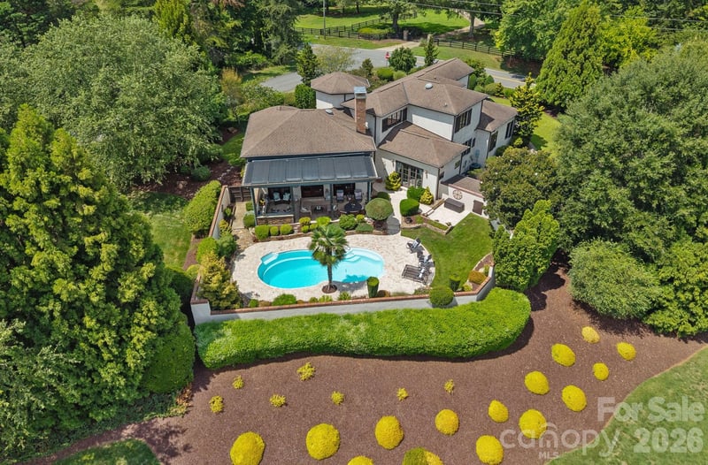 1807 Charden Road, Davidson, NC - 4 beds, 4.5 baths, 3,776 sqft - $1,995,000