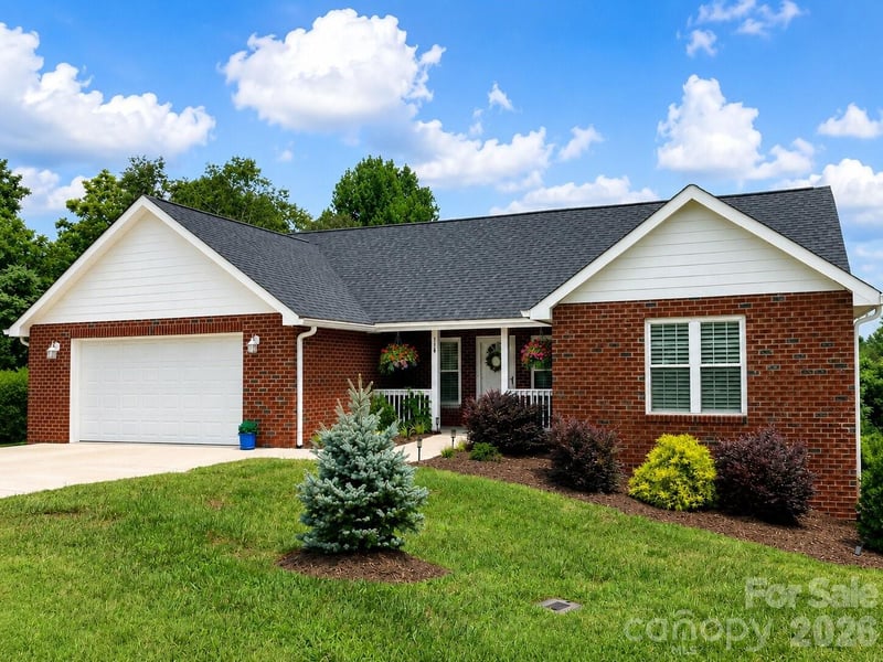 116 Kingston Place, Spindale, NC - 2 beds, 2 baths, 1,565 sqft - $395,000
