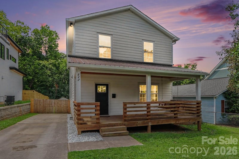 842 Belmont Avenue, Charlotte, NC - 4 beds, 3.5 baths, 2,176 sqft - $795,000