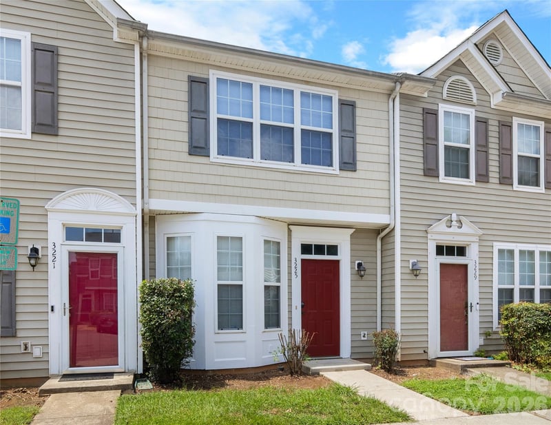 3225 Tyler Finley Way, Charlotte, NC - 2 beds, 2.5 baths, 970 sqft - $189,900