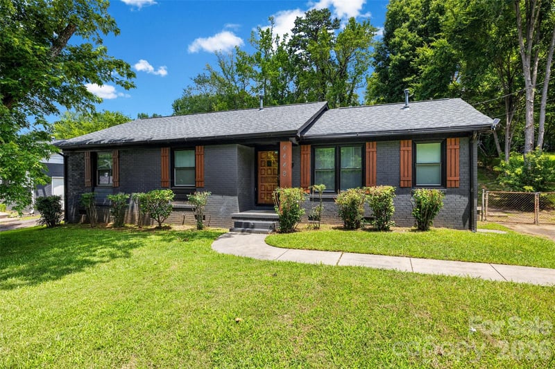 4448 Ridge Valley Drive, Charlotte, NC - 4 beds, 3 baths, 1,294 sqft - $339,900