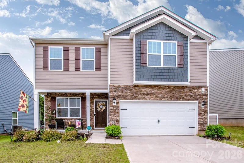126 North Hill Lane, Troutman, NC - 4 beds, 2.5 baths, 2,246 sqft - $395,000