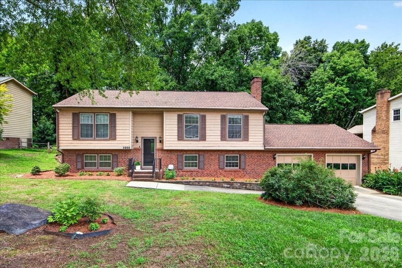 5000 Cedar Forest Drive, Charlotte, NC - 4 beds, 3 baths, 2,455 sqft - $600,000