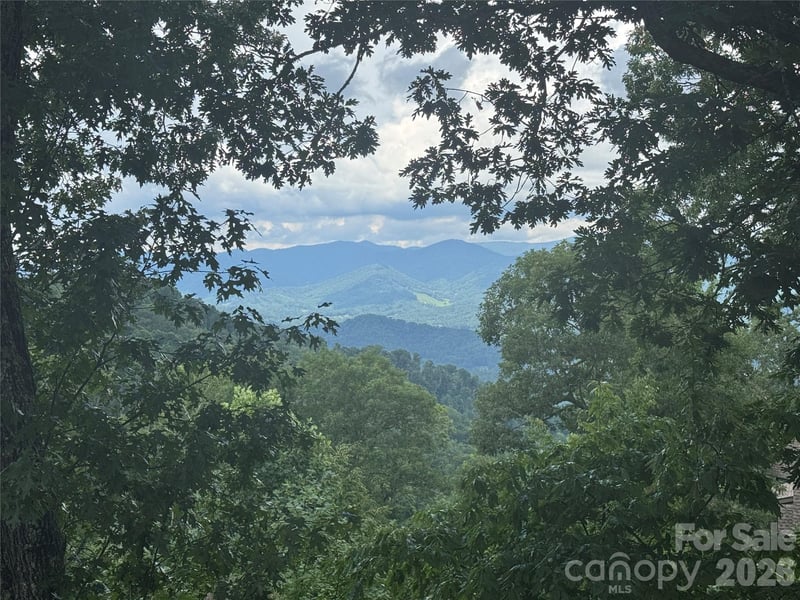 10 Stoney Falls Loop Apt 304, Burnsville, NC - 2 beds, 2 baths, 1,186 sqft - $350,000