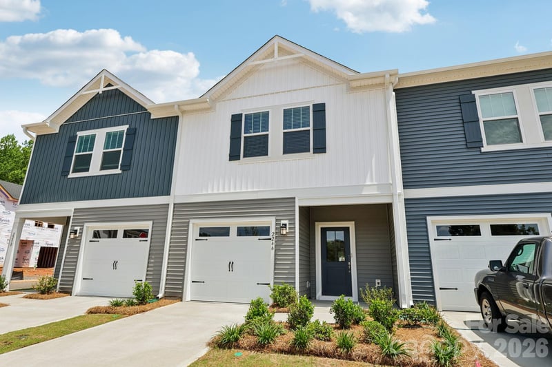 9037 Foggy Brook Loop, Charlotte, NC - 3 beds, 2.5 baths, 1,601 sqft - $345,880