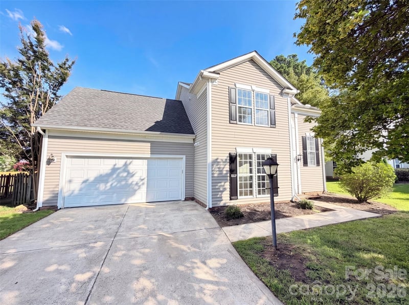 3016 Wyntree Court, Matthews, NC - 4 beds, 2 baths, 1,755 sqft - $410,000