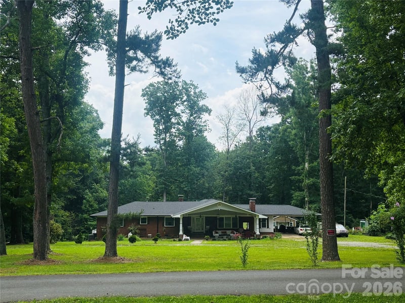 7124 Ridge Lane Road, Charlotte, NC - 4 beds, 4 baths, 4,314 sqft - $850,000
