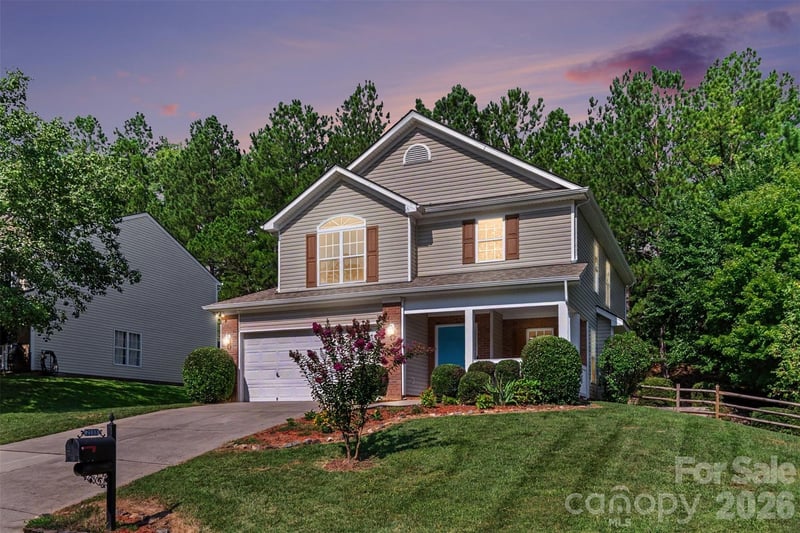 2133 Majestic Poplar Drive, Waxhaw, NC - 4 beds, 2.5 baths, 1,910 sqft - $415,000