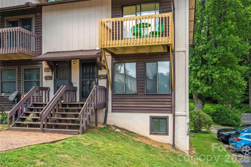 63 Shepard Square Apt 206, Brevard, NC - 3 beds, 2 baths, 1,600 sqft - $399,000