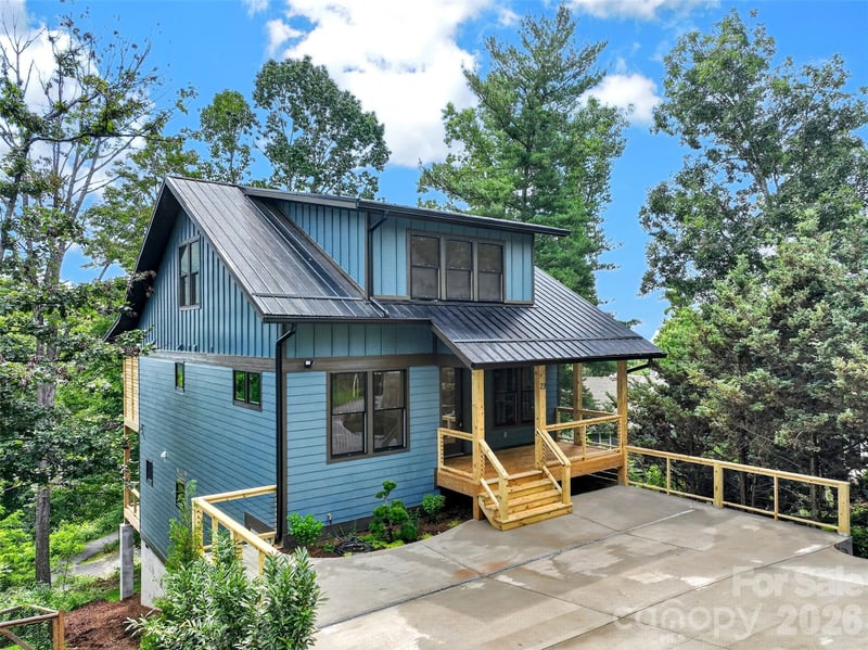 27 Denali Drive, Asheville, NC - 5 beds, 3.5 baths, 2,929 sqft - $1,089,000