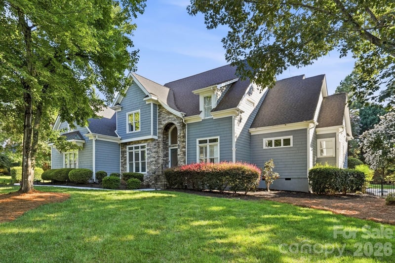 104 Gammon Point Court, Mooresville, NC - 4 beds, 3.5 baths, 4,700 sqft - $1,945,000