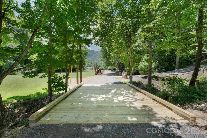 74, Tract 3 & 4 Badd Lane, Maggie Valley, NC - 3 beds, 1 bath, 714 sqft - $695,000