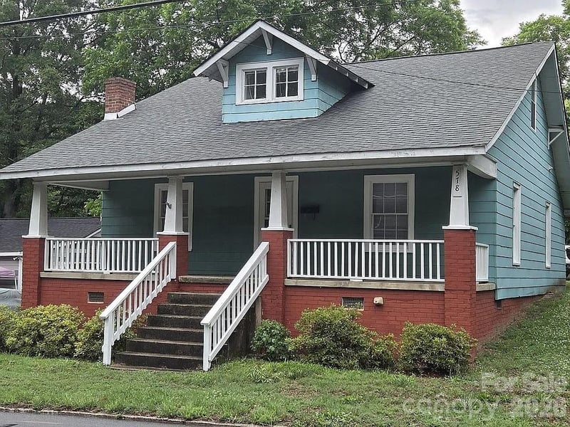 578 Harris Street NW, Concord, NC - 3 beds, 1 bath, 1,300 sqft - $215,000