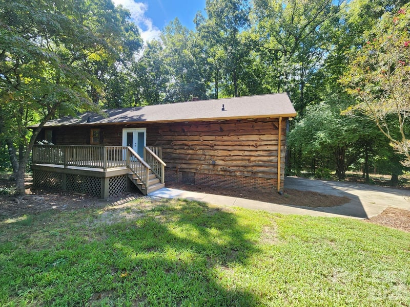 9000 Oakridge Drive, Kannapolis, NC - 3 beds, 3 baths - $2,050