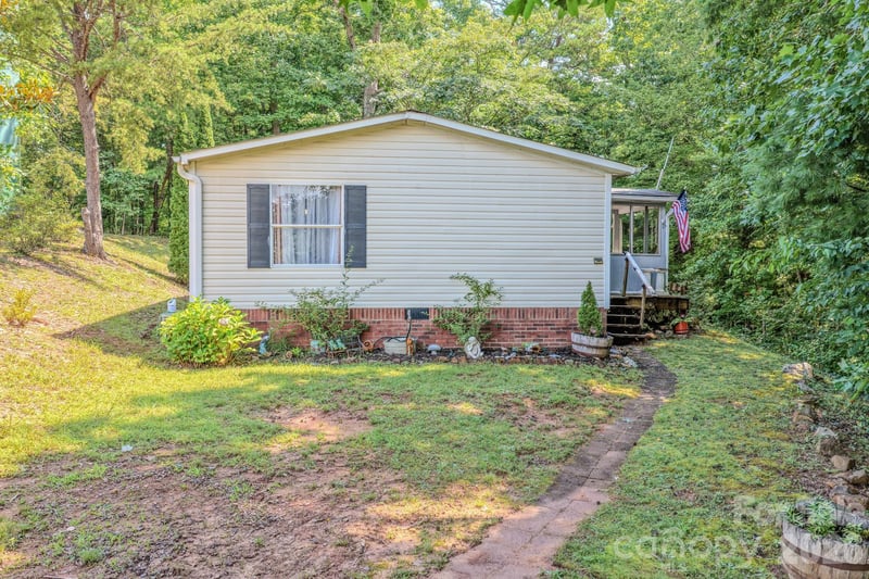 97 Misty Ridge Lane, Leicester, NC - 3 beds, 2 baths, 1,219 sqft - $239,500