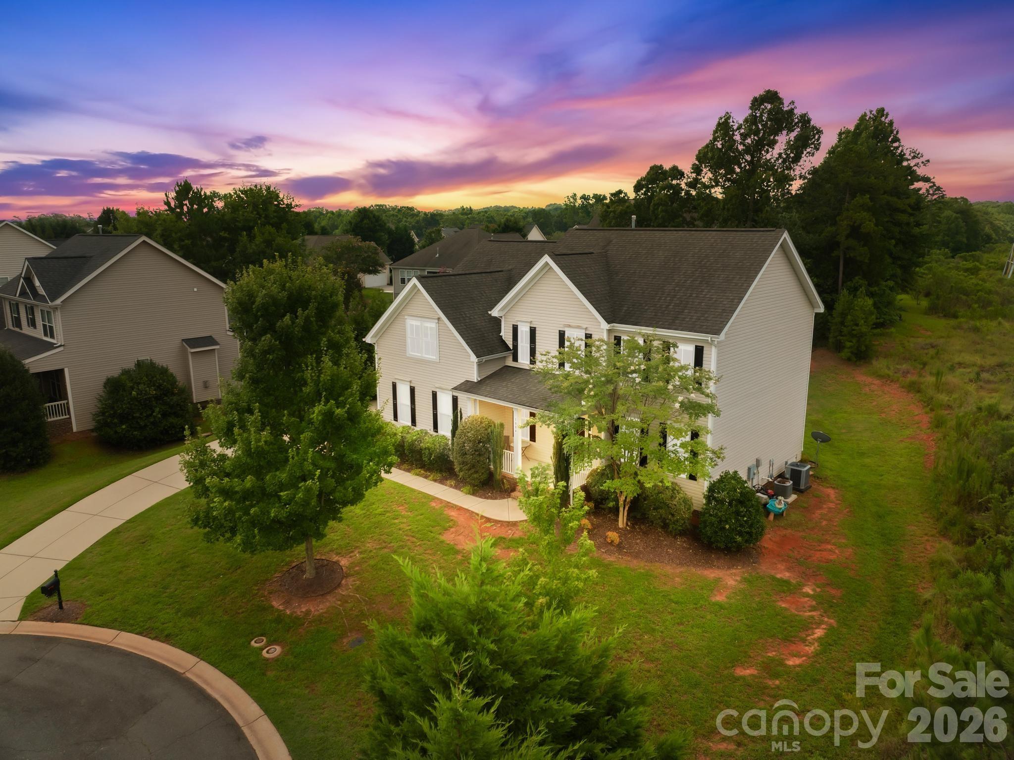 1004 Hawker Road, Matthews, NC. property listing photo