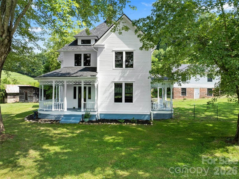 5 Clarks Cove Road, Leicester, NC - 4 beds, 1 bath, 2,347 sqft - $650,000