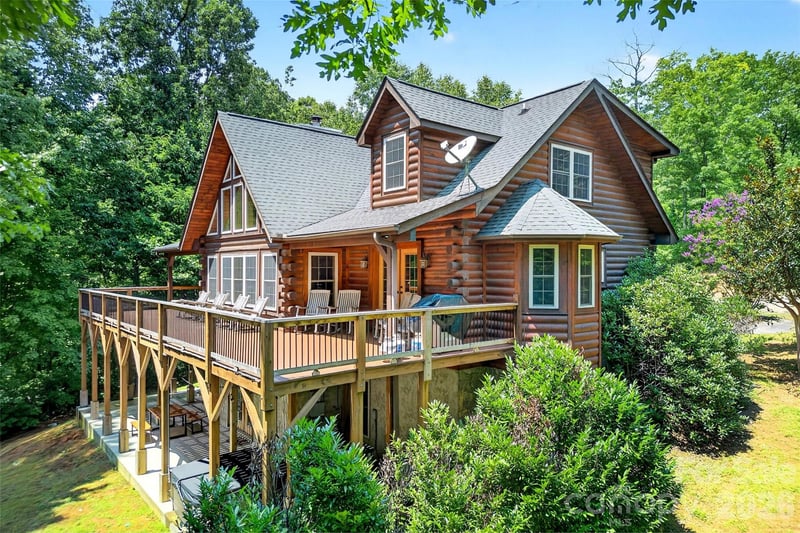 1767 Catawba Falls Parkway Apt 238, Black Mountain, NC - 3 beds, 5.5 baths, 4,290 sqft - $1,049,000